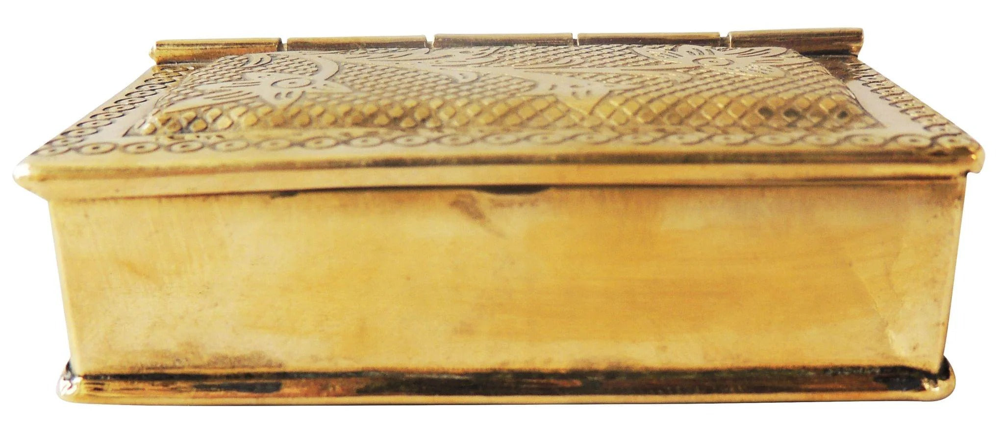 Brass Pan Dan - Handcrafted Traditional Betel Leaf Box for Home and Gifting